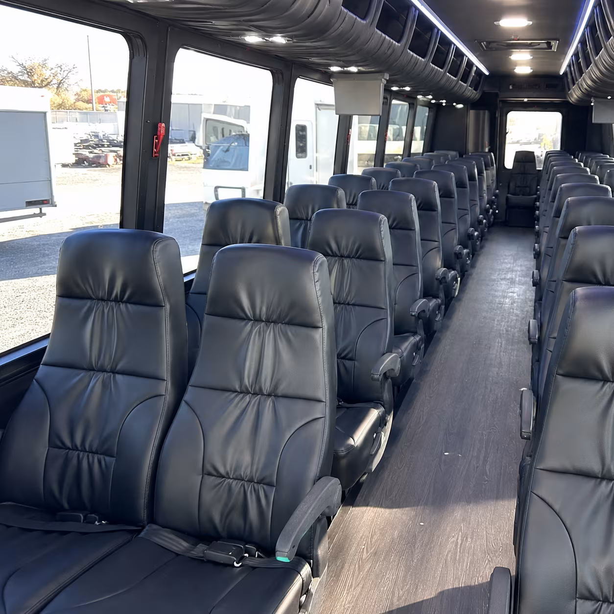 charter buses for large wedding receptions in the houston metro