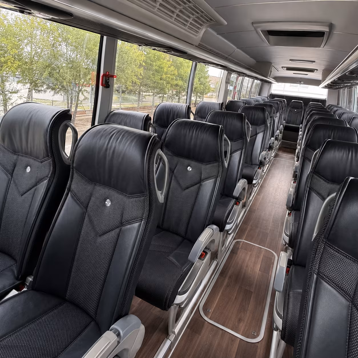 charter buses to smart financial centre shows in sugar land