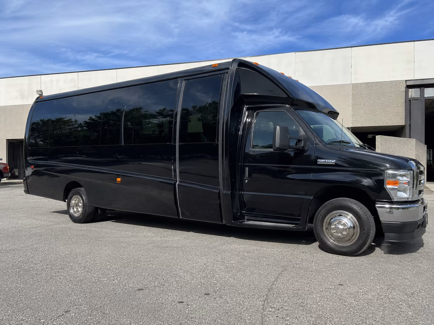 concert shuttle buses to white oak music hall and houston s inner loop venues