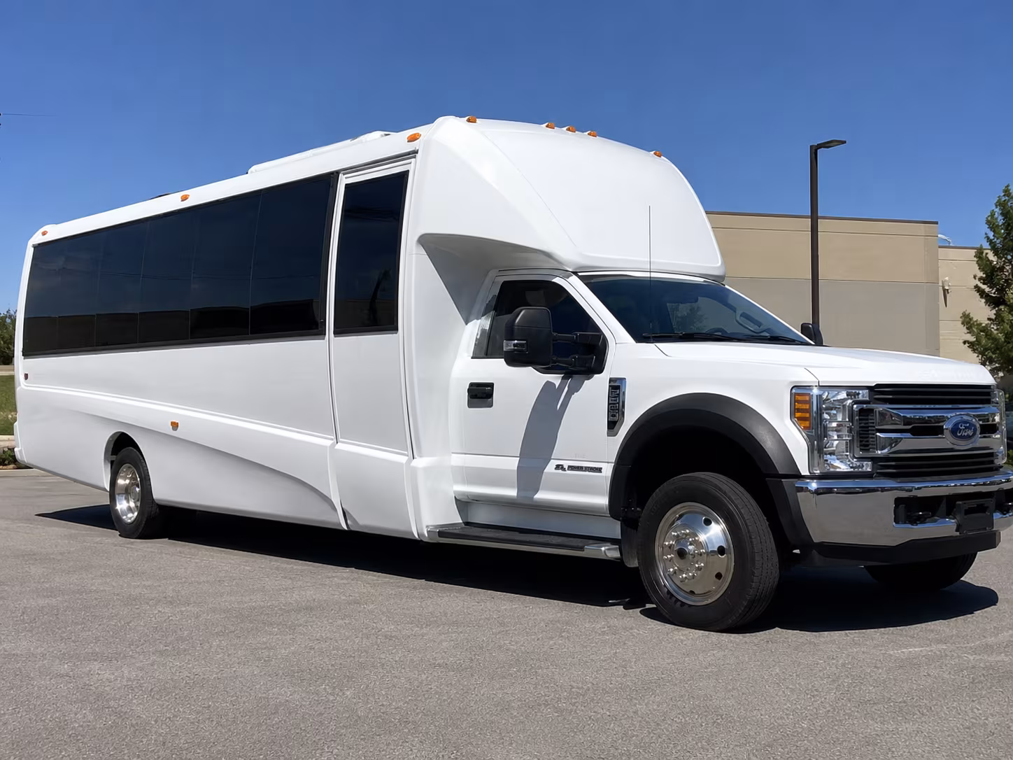 minibuses and charter buses for fort bend county science and nature field trips