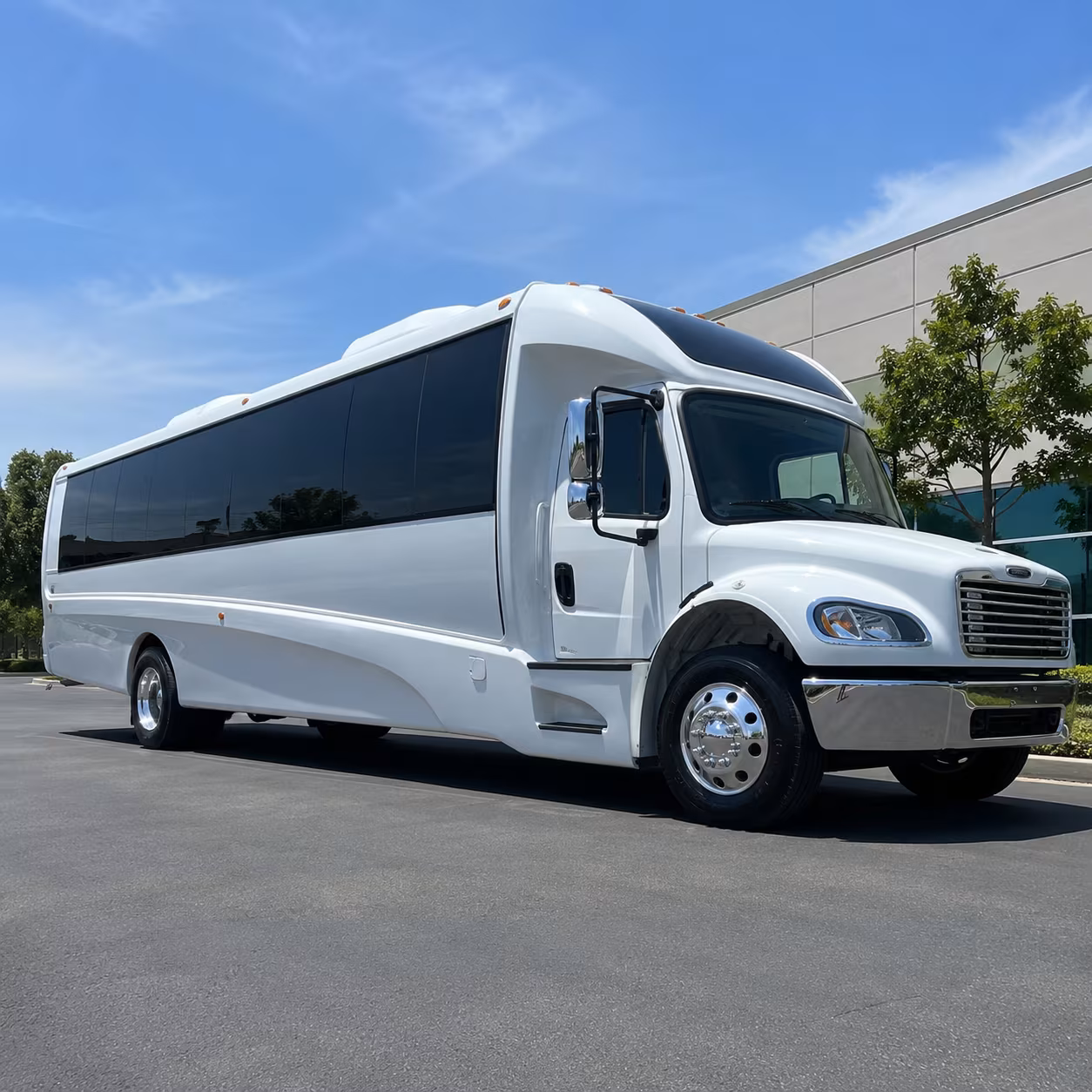 sugar land 25 passenger minibus